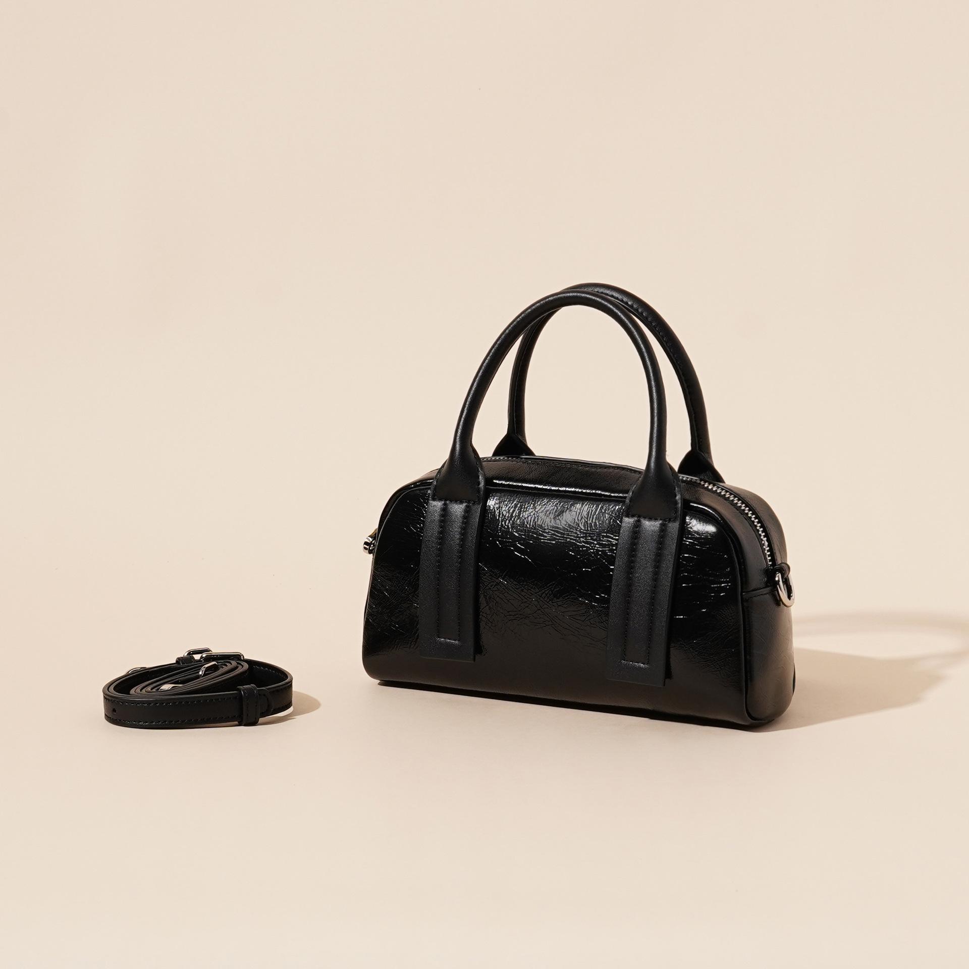 

Первый слой коровьей кожи ретро нишевый новый дизайн модная сумка-подушка модная на плечо через плечо 24*8*12cm