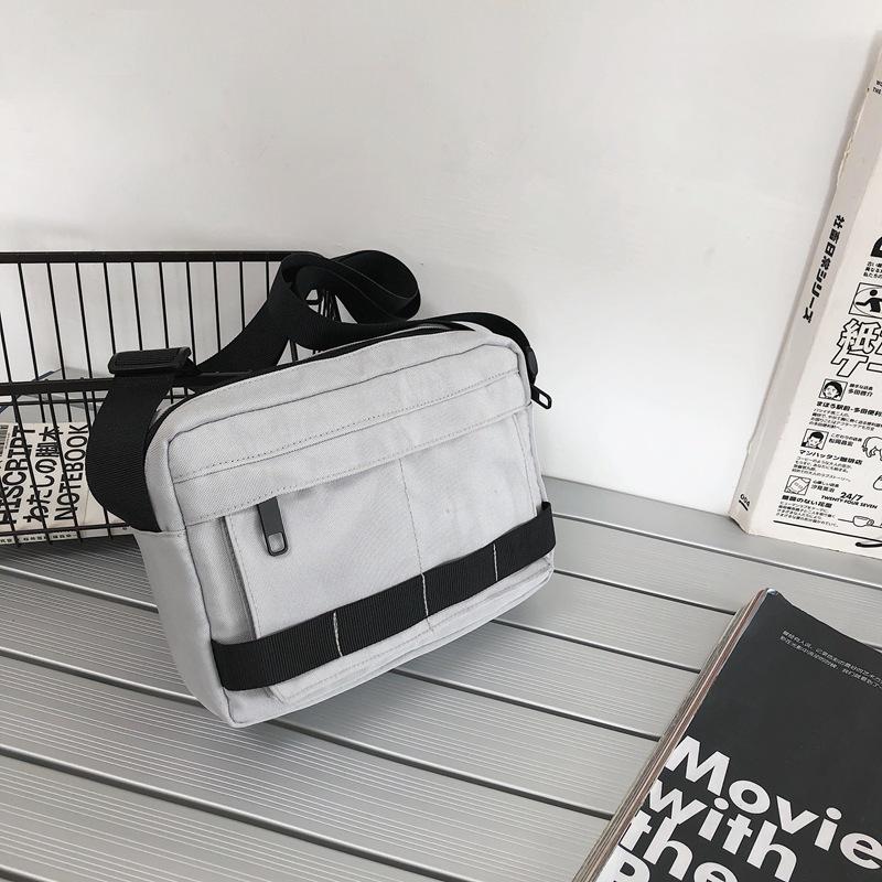 

2025 summer new foreign style texture simple niche design small square bag fashionable women s casual shoulder messenger bag светло-серый