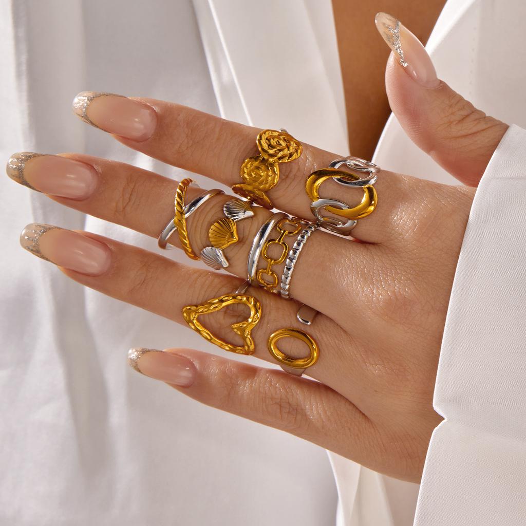 7Pcs Stainless Steel Two Tone Ring Set For Women Hollow Love Heart Shape Liquid Metal Texture Chunky Finger Rings Party Jewelry