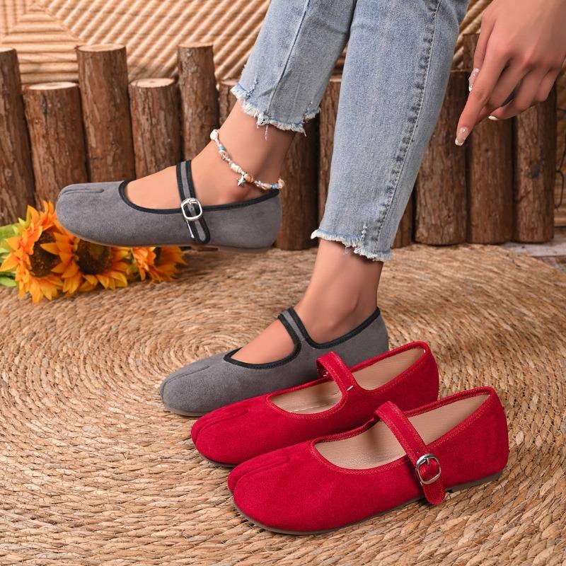 Japanese Style Tabi Ninja Shoes Women Retro Suede Flats Split Hoof Toe Boat Shoes Femme Mary Jeans Mocasines Ballet Flats Shoe