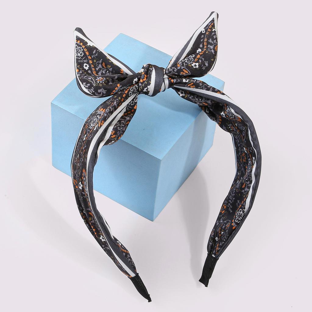 30pcs  Women Hair Scrunchies Christmas Print Corduroy Cloth Hairbands Lady Girls Ponytail Hair Ties Accessories