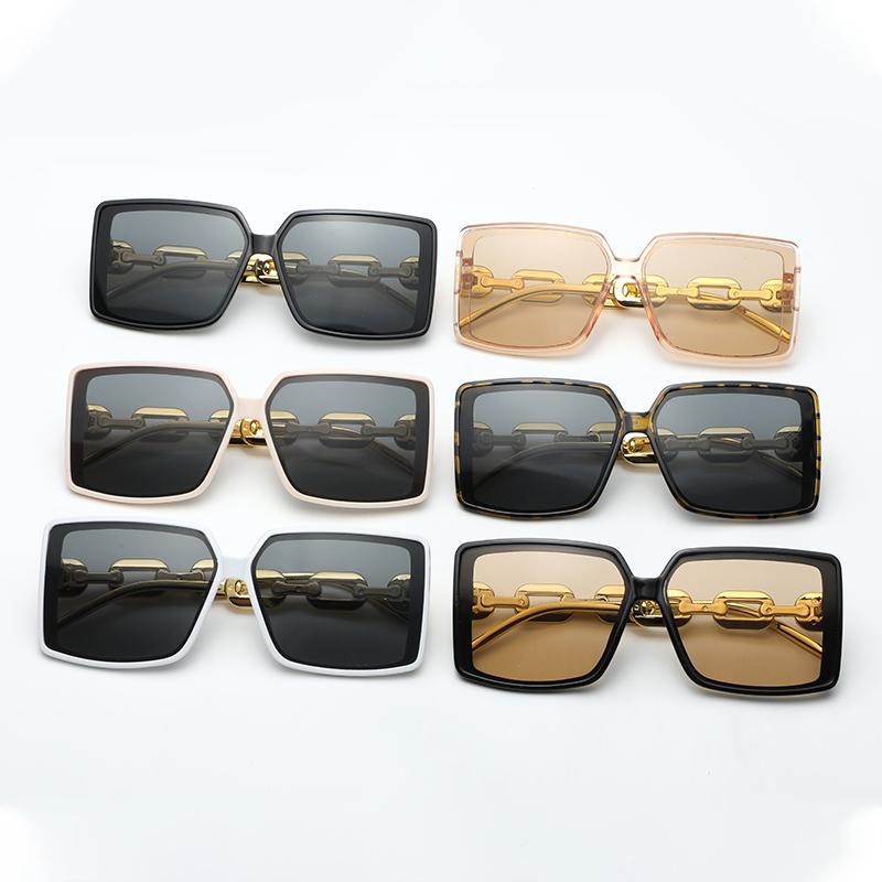 Fashion New Large Frame Square Retro Personality Chain Lens Leg Design Sunglasses INS Style Street Po Eyeglasses Female