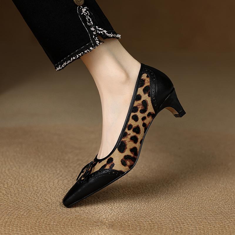 Mode 2025 Nya Vårkängor Dam Pumps Fyrkantig Tå Hästhår Äkta Läderskor För Dam Blandade Färger Brogue Damskor Smal Mun