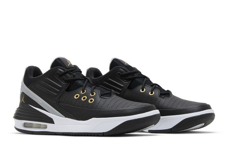 Air Jordan Max Aura 5 'Negro Dorado Metálico'