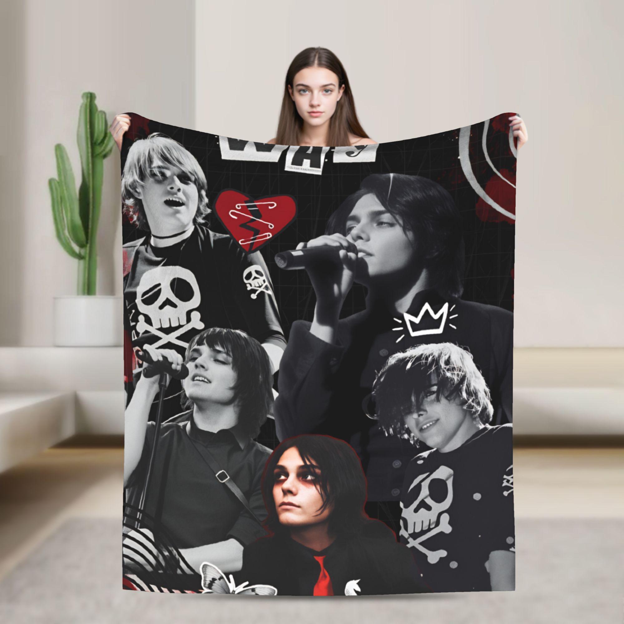 

Gerard Way My Chemical Romance Super Warm Blanket Boy Girl Plush Throw Blanket Pattern Bedroom Flannel Bedspread Sofa Bed Cover 75x90cm