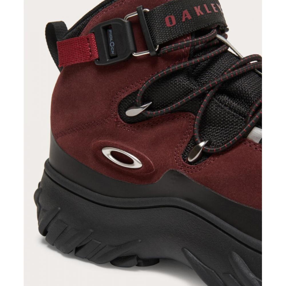 Oakley Public  Meridian Boots   Grenache Fof1005829b2