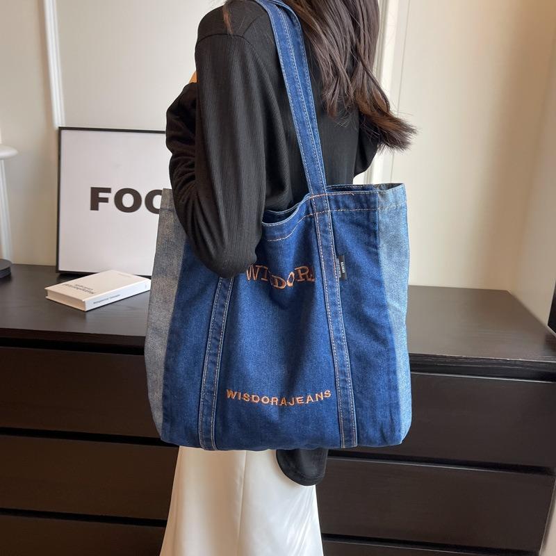New Casual Denim Bag Women Large Capacity Shoulder Bag Letter Embroidery Denim Tote Bag