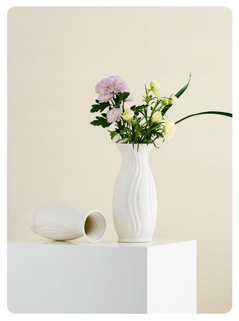 Vaso di Lusso in Ceramica Bianca Nordica per Fiori Secchi e Freschi, Ornamento Decorativo Creativo per Scrivania del Soggiorno.