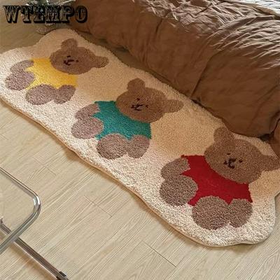 Bear Cartoon Carpet Comfortable Special-Shaped Small Floor Mat Home Supplies 45 * 60cm Sofa Cushion Living Room