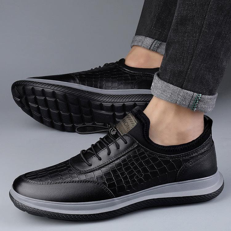 

New Summer Men s Shoes Trendy Lace-up Casual Leather Shoes British Style Green Soft Sole Work Casual Shoes 44
