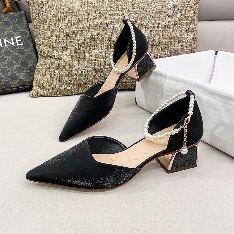 2025 summer new side empty thick heel single shoes Korean version pointed temperament high heels Internet celebrity shallow mouth hollow single shoes