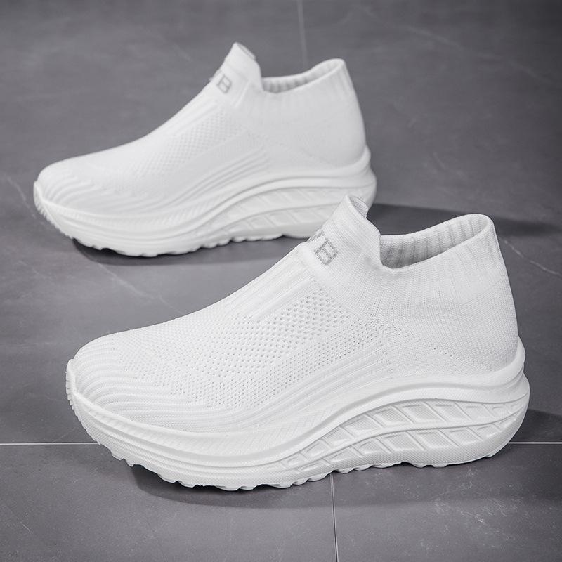 New women's shoes socks shoes mesh breathable running shoes lightweight foot cover sports and leisure shoes