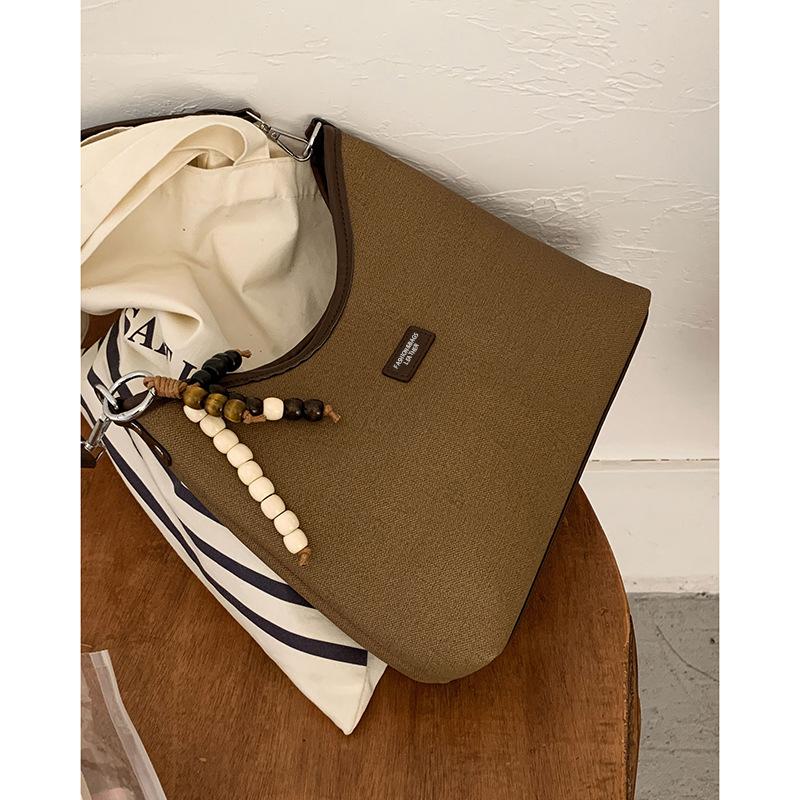 Underarm Bag Women's 2025 New Autumn and Winter Fashion Simple Shoulder Bag Korean Versatile Ins Commuter Messenger Bag