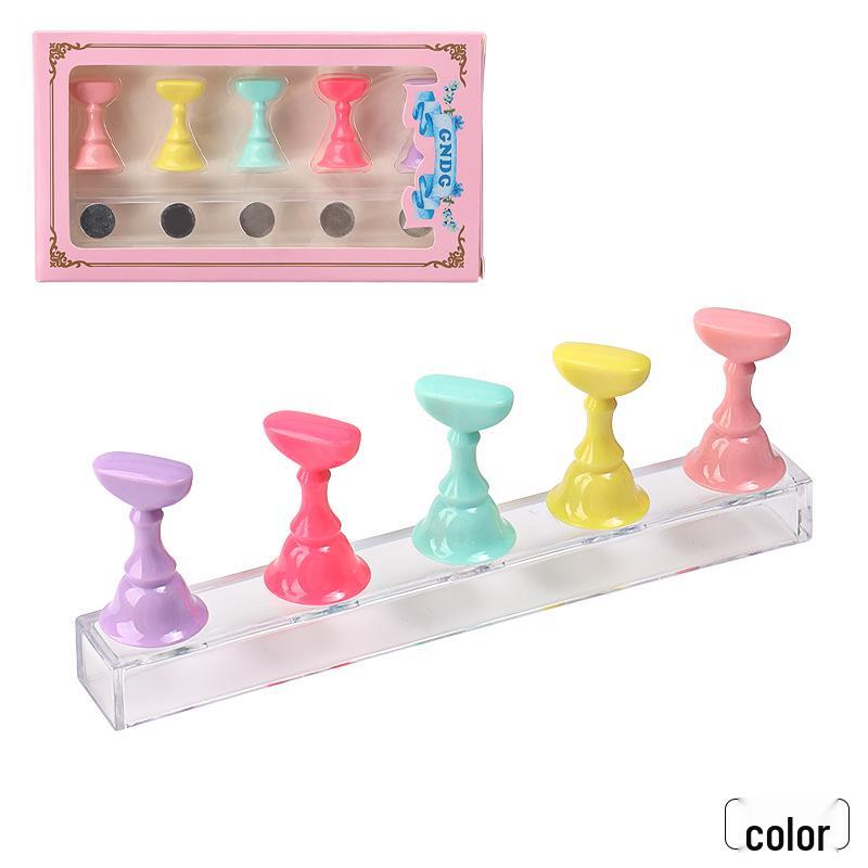 Nageltip-Präsentationsständer mit Kristallbasis und Fingerablage