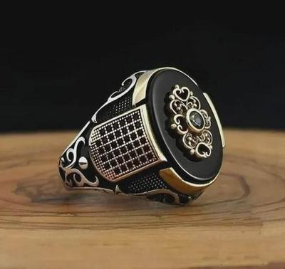 Anello in lega retrò da uomo Hecheng Black Crown