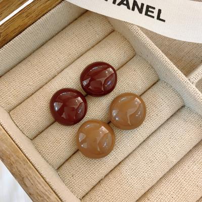 French Retro Maillard Enamel Drop Glaze Steamed Bread Earrings Design Sense High-Grade Light Luxury Stud Earrings