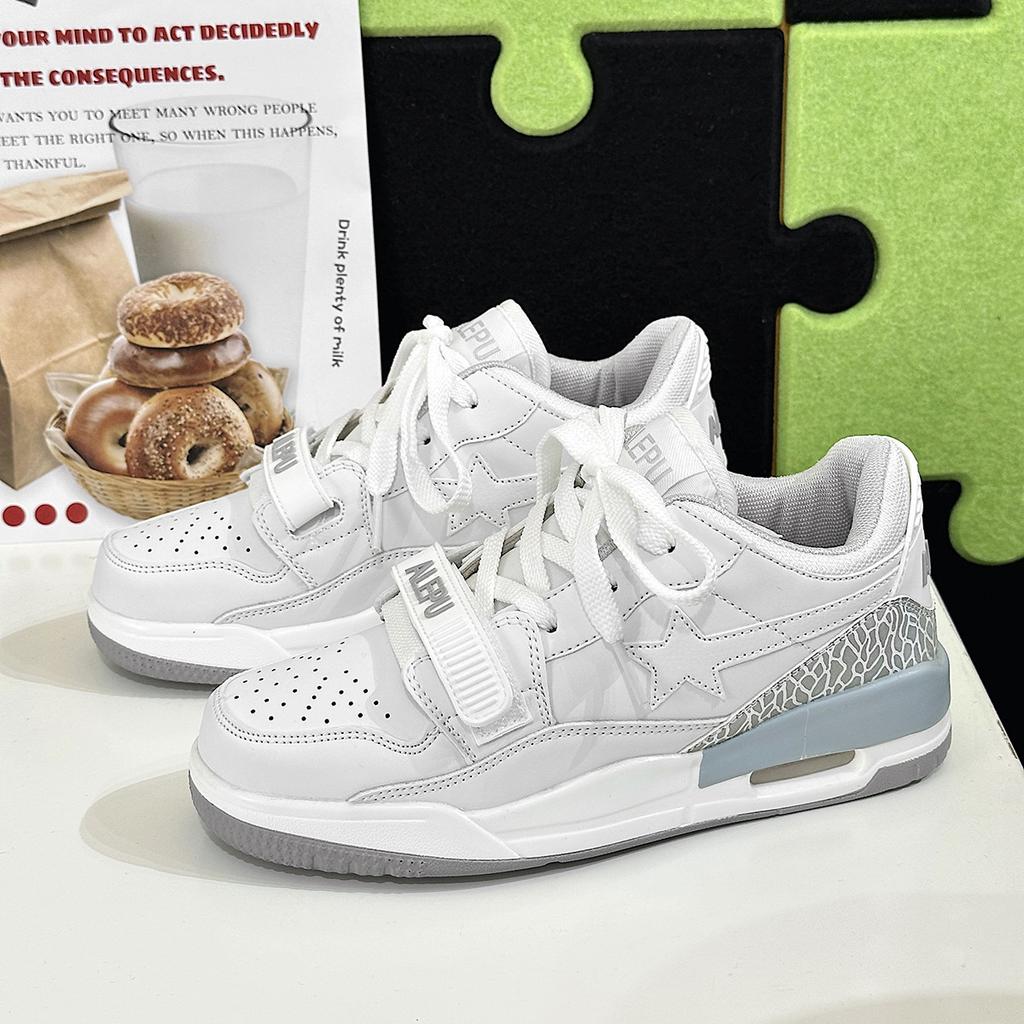 Thick Sole Sneakers Mens Designer Running Shoes Fashion Casual Leather Mesh Breathable Height Increased Thick Sole Sports Shoes