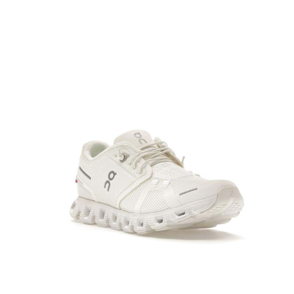 ON Cloud 5 Ungefärbt Damen Sneaker Weiß 88.98532