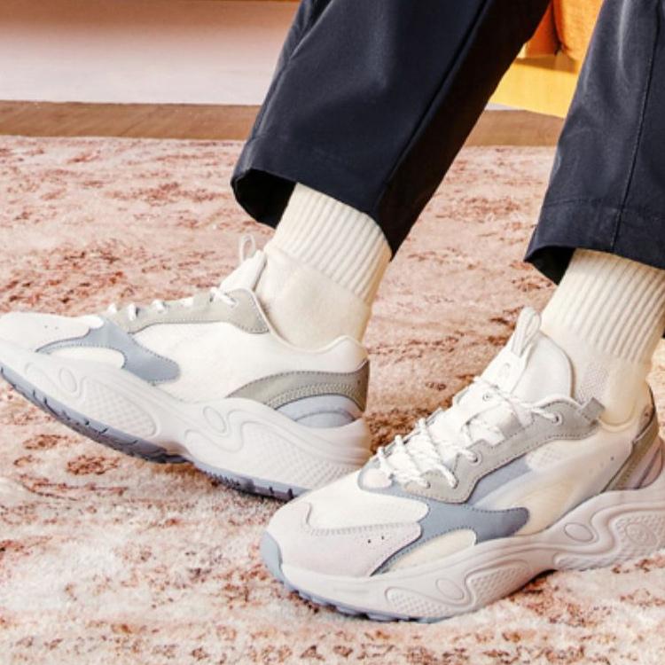 Anta Simple Versatile Shock Absorbing Non-Slip Low-Top Casual Shoes Men Sneakers 112428853-1