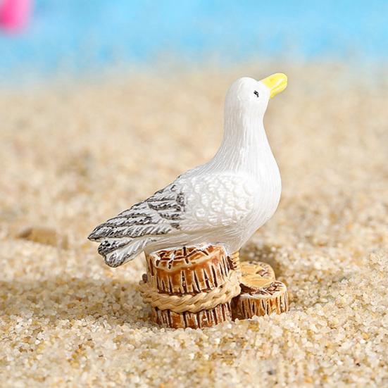 3/11Pcs/Set Miniature Seaside Theme Toy Kit Mini Resin Surfboard Seashell Seabirds Dolphin Starfish Boats Bucket Shoes Sun Model Summer Beach