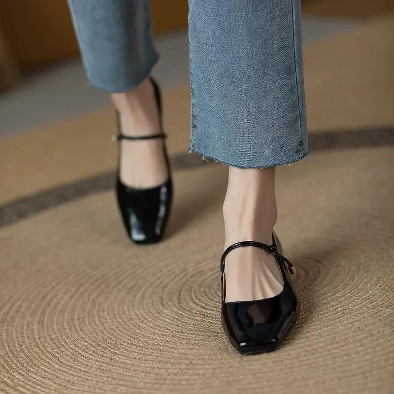 Buty Mary Jane Bordowe Kwadratowy Nosek Skórzane Buty Damskie Retro Lakierowane Buty Chaussure Femme Czółenka na Niskim Obcasie