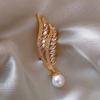 Exquisite Ear Of Wheat Pearl Rhinestone Brooches For Women Crystal Pins Suit Clothes Accessories Light Luxury Jewelry Gift