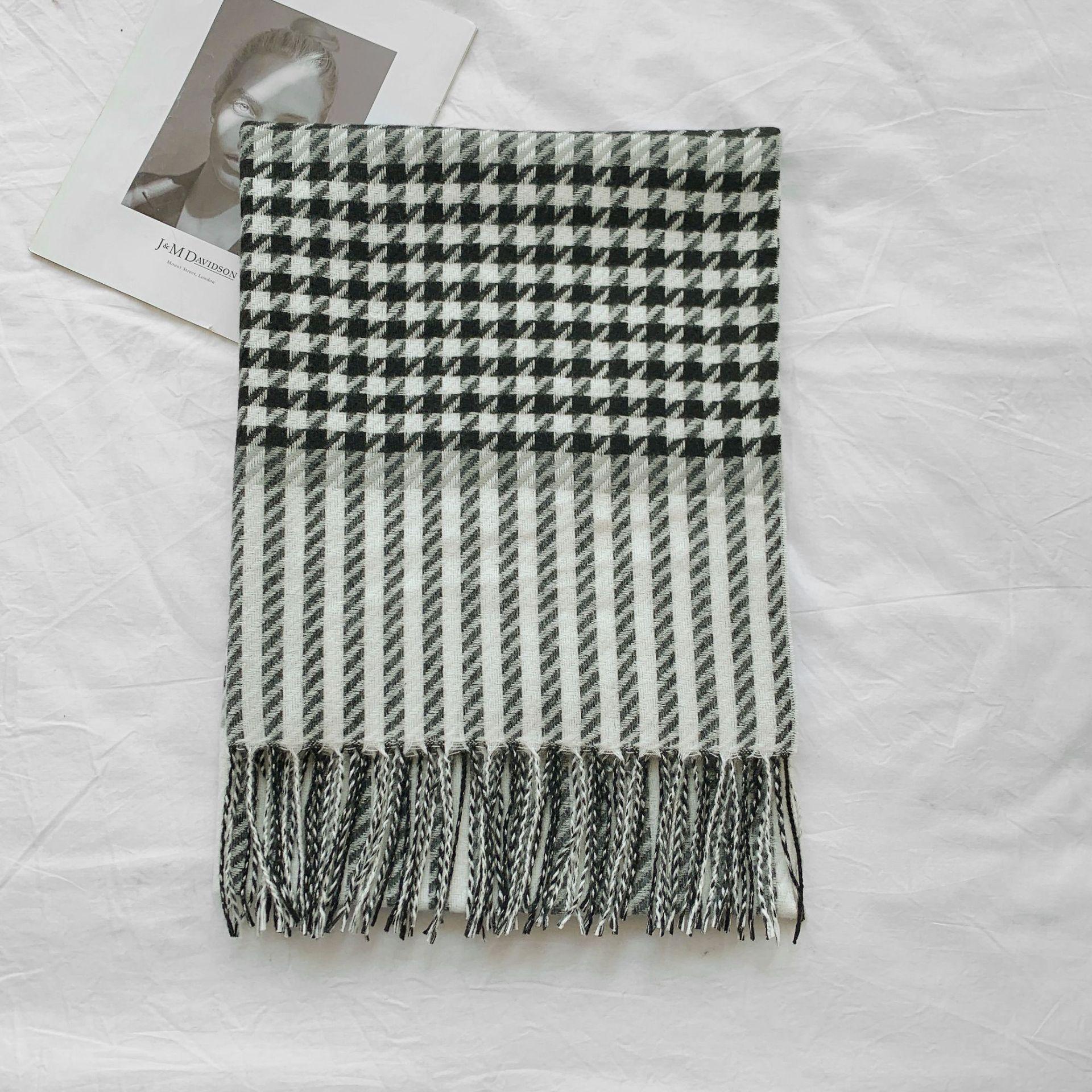 

5-цветный шарф-шаль из искусственного кашемира для женщин, осень-зима 2024 года, новый стиль, простая сетка, универсальный, толстый, теплый 180*65cm чёрный/серый