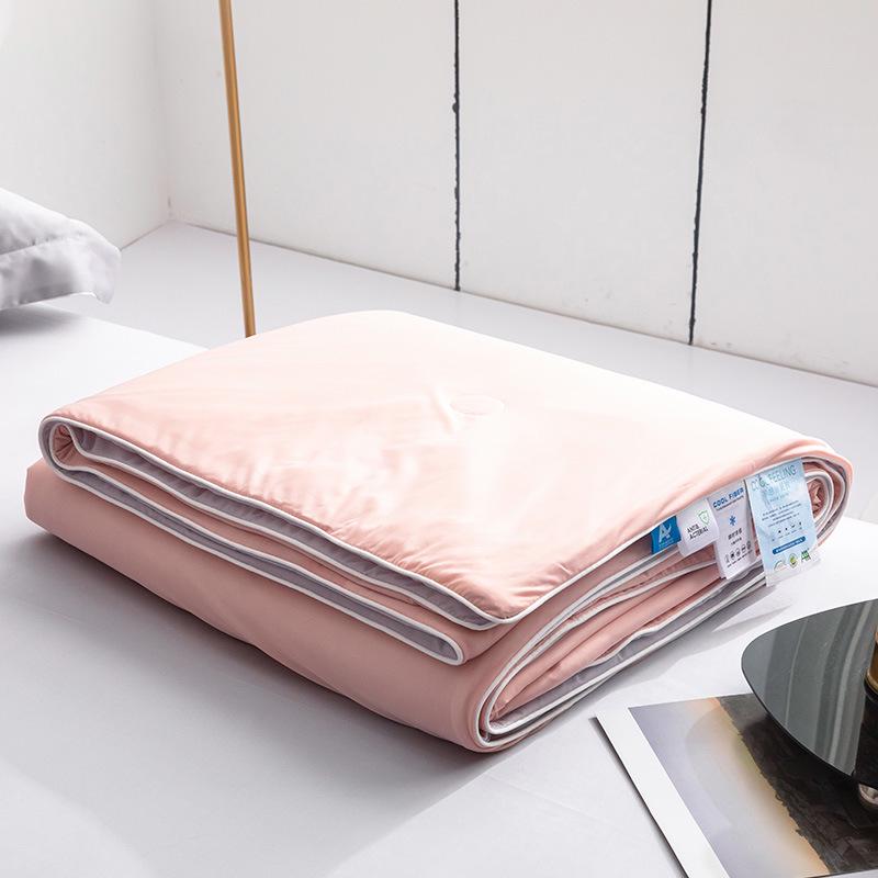 Silk-Like Summer Cooling Quilt - Lightweight, Washable, Luxurious Comfort