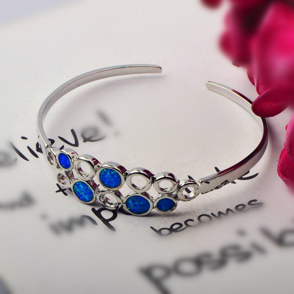 Hawaiian-Style Opal Inlaid Bangle Bracelet Jewelry