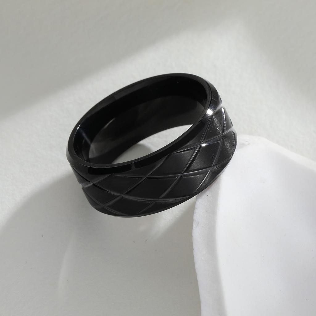 Diamond Pattern Couple Ring Carved Small Fragrance Style Titanium Steel Ring