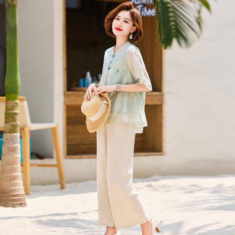 Neues zweiteiliges Set im chinesischen Stil für Frauen mittleren Alters