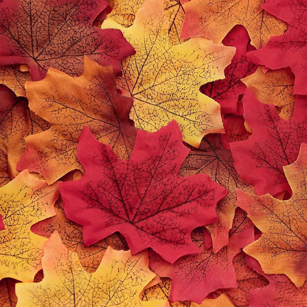 200pcs Artificial Maple Autumn Leaves Plastic Fake Leaves Fake Autumn Maple Leaves Halloween Holiday Wedding Party Decoration