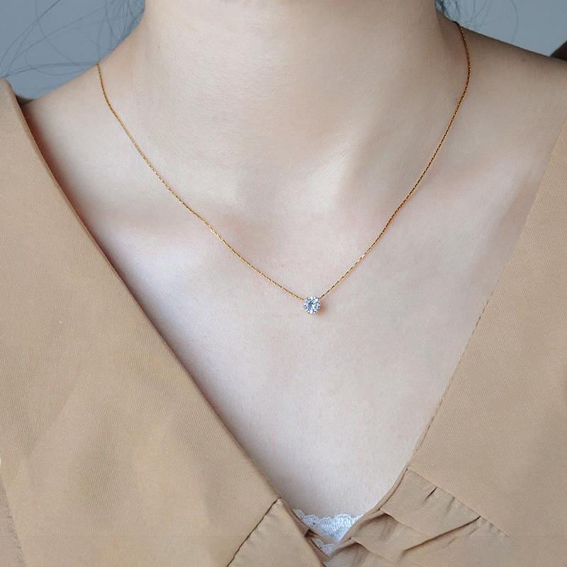 Titanium Steel Gold Six-Claw Zircon Necklace Femininity Simple Collarbone Chain Does Not Fade Price