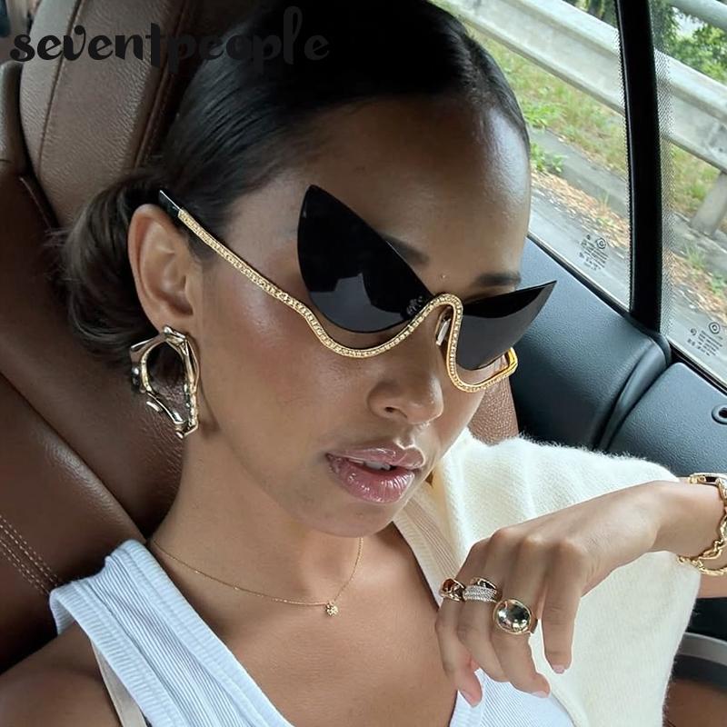 Sexy Cat Eye Punk Rimless Sunglasses Women  Luxury Brand Vintage Metal Frame Rhinestone Sun Glasses For Lady Eyewear UV400