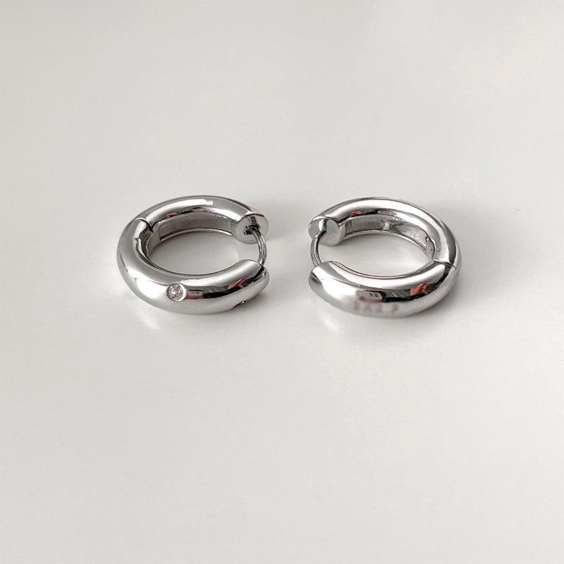 Элегантные серьги-кольца из стерлингового серебра с микропаве для женщин