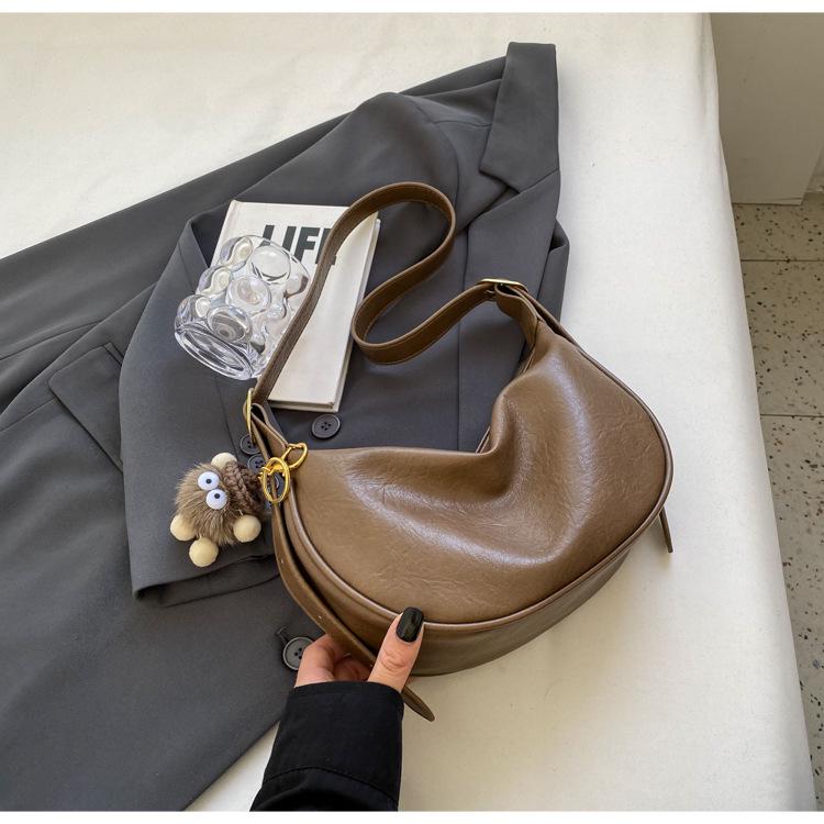 2023 Trendy Retro Women's Handbags: Versatile Crossbody, Shoulder, and Underarm Dumpling Bag