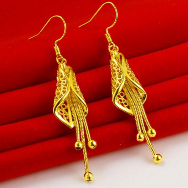 Elegant Ethnic Cicada Wing Tassel Earrings: Retro Smooth Hoops, Versatile Ornament, Ideal Small Gift for Mom