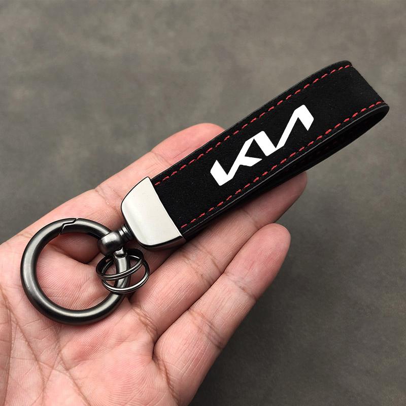 YQOF3 KIA Emblem Car Keychain Keyring Auto Accessories For KIA K3 Sportage Carnival K5 Seltos Pegas KX1 EV5 Sonet EV6 K4 EV3 Ceed K8