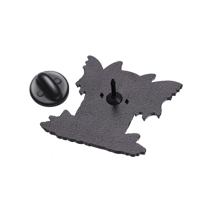 Sports Little  Cat Brooch, Metal Badge Brooch, Clothing Accessories, Chest Flower