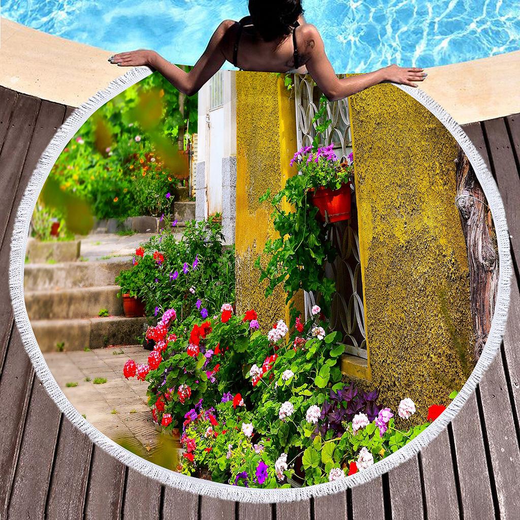 Flowers On The Wall Round Beach Blanket,Polyester Sand Resistant Beach Towel,Absorbent Quick Dry Pool Towel Portable Picnic Mat