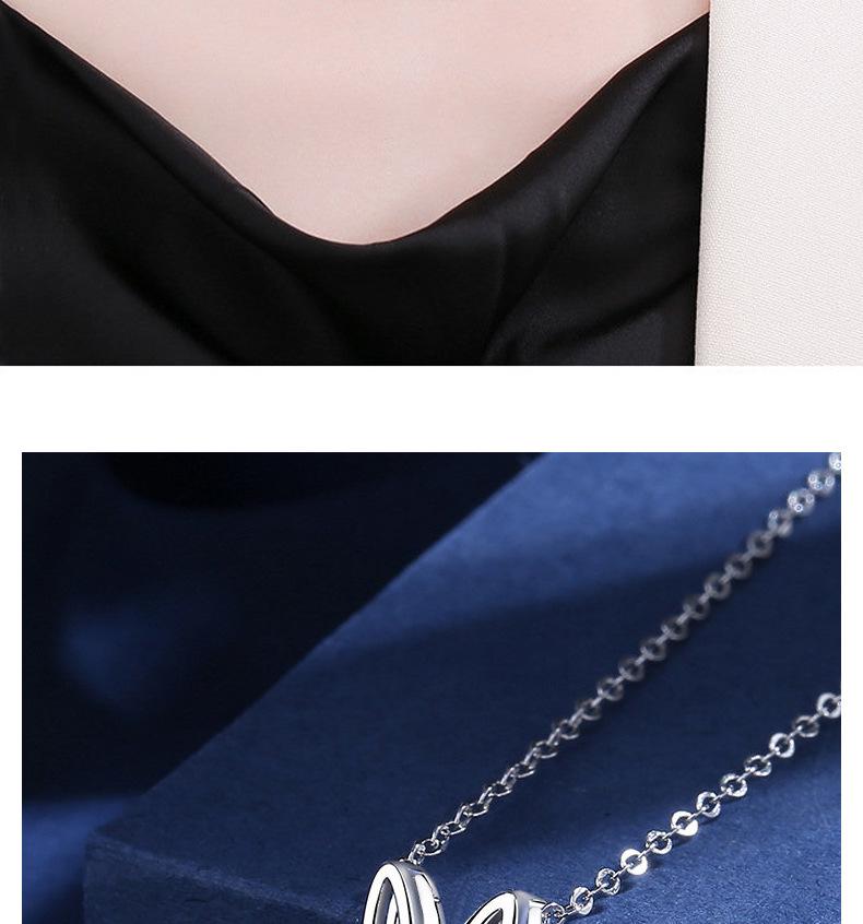 925 Sterling Silver Beating Heart Rabbit Necklace for Women - Zodiac Theme, Cool New Year Style, Cute Lively Clavicle Chain