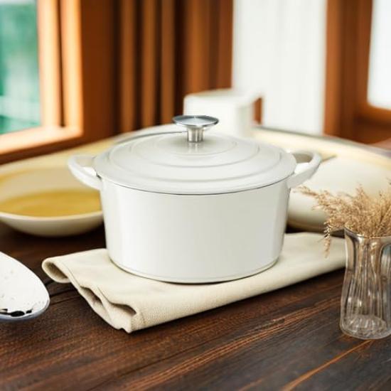 Ishigaki Cast Iron Bon Bonnaire 20cm Cocotte, Gas/IH Compatible, Ivory,