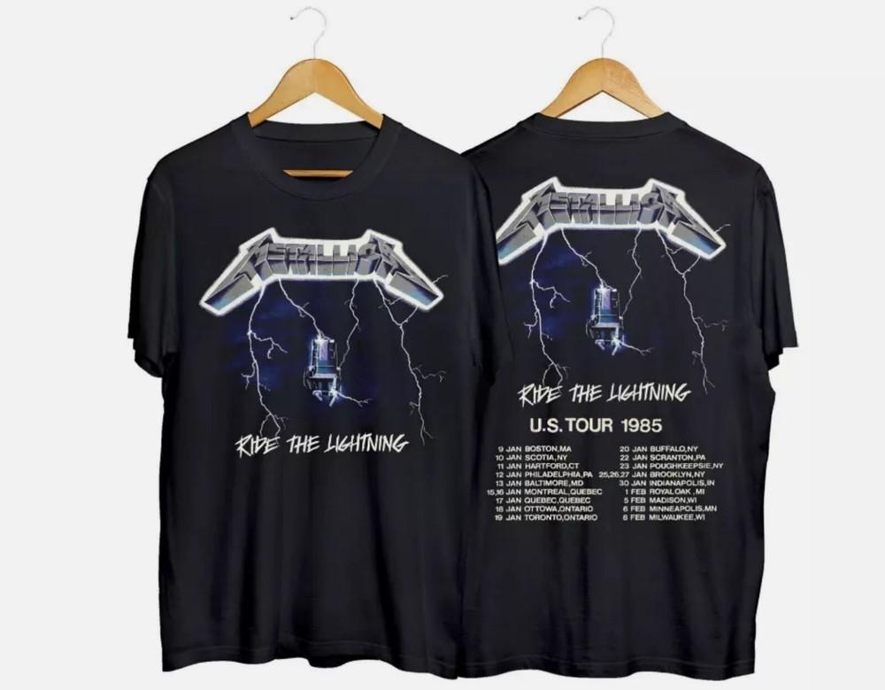 

Vintage 1985 Metallica Ride The Lightning US Tour T-Shirt XL
