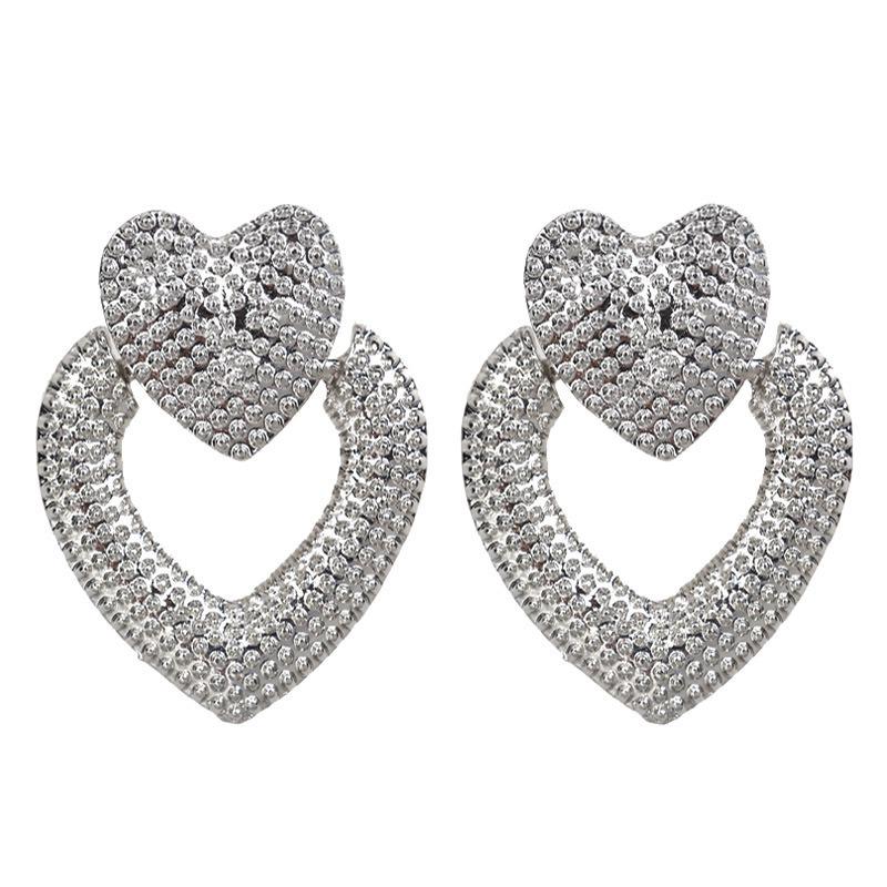 New Women's Fashion Love Heart-shaped Earrings Metal Retro Hollow Double Heart Earrings Jewelry