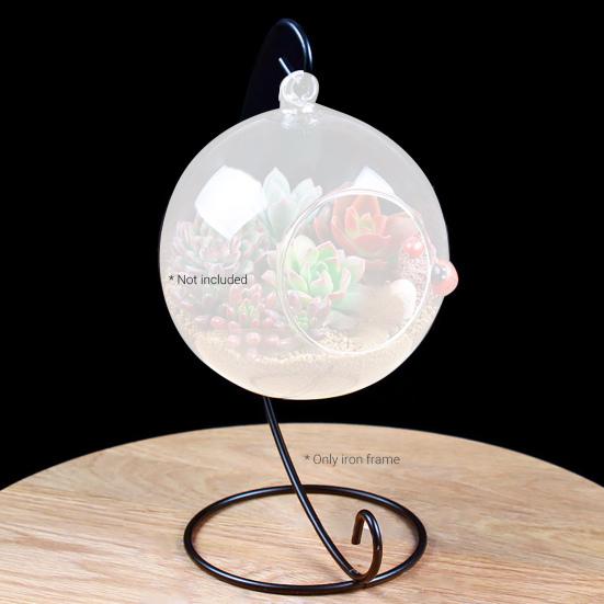 Elegant Moon Shape Basket Display Rack Beautiful Sturdy Wrought Iron Basket Display Stand Home