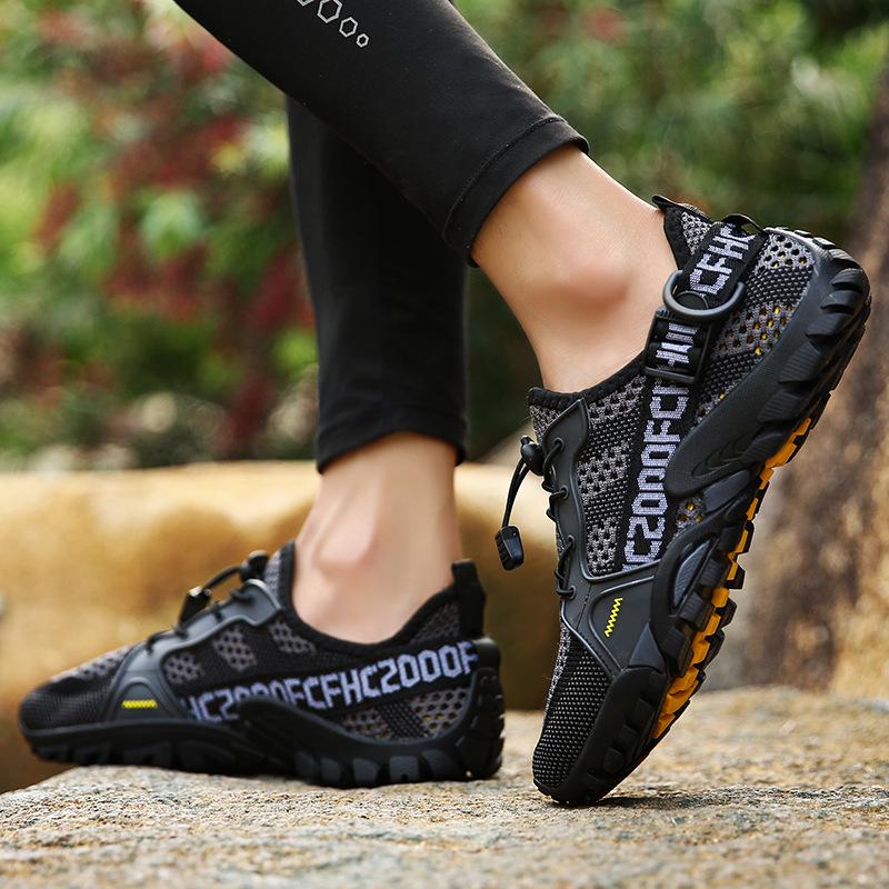 Unisex Cross-Border Canyoning & Hiking Shoes: Amphibious, Wear-Resistant, Non-Slip, Breathable, Large Sizes Available.