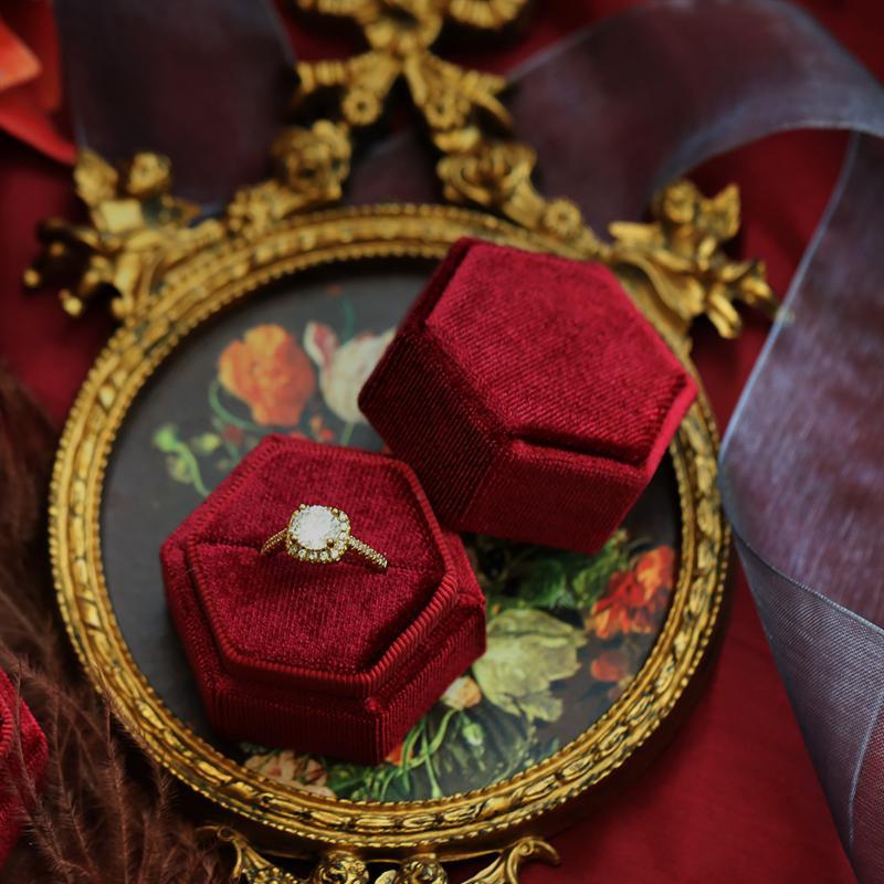 Vintage Hexagon Jewelry Double Ring Box Empty Case Holder for Engagement Wedding Ceremony Valentines Day Gift