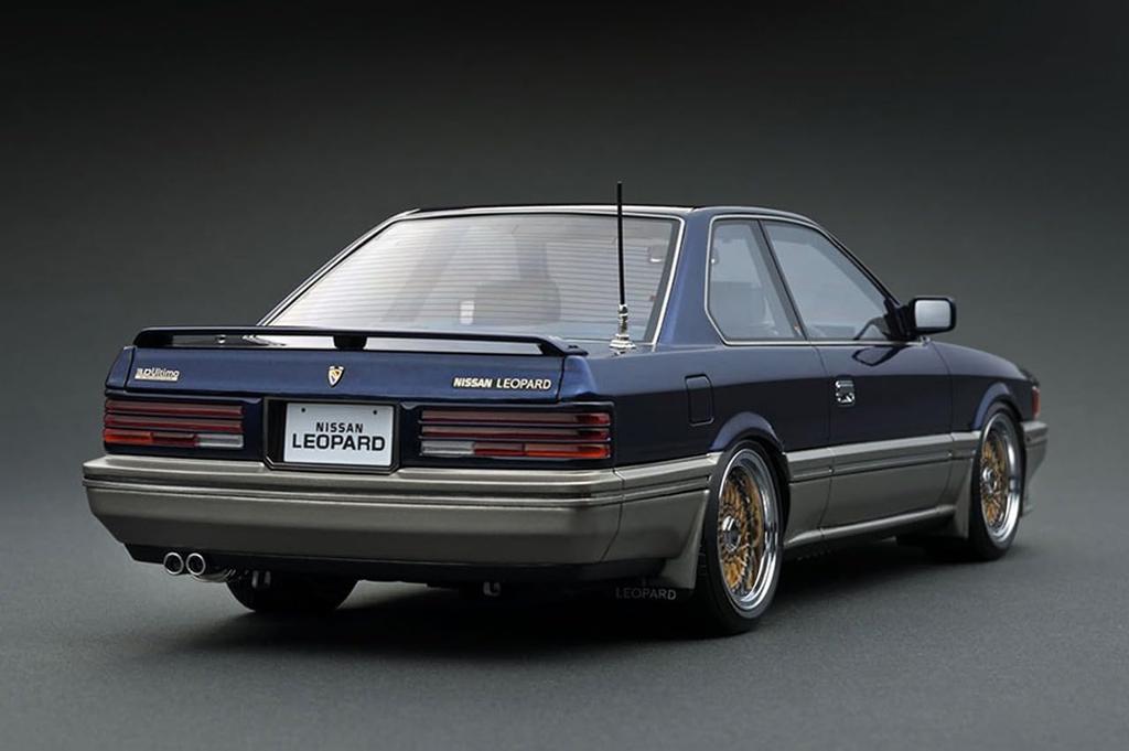 Ignition Model Nissan Leopard Ultima Finished Product IG3701 1/18 3.0 (F31) Blue/Silver