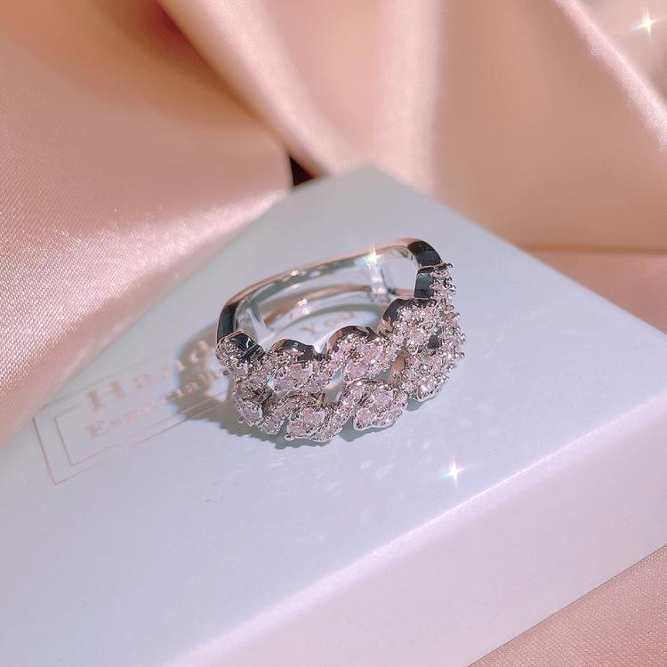 Trendy Girl Sexy Micro-Set Sparkling Diamond Ring, High-End Light Luxury Double-Layer Pattern Wedding Ring