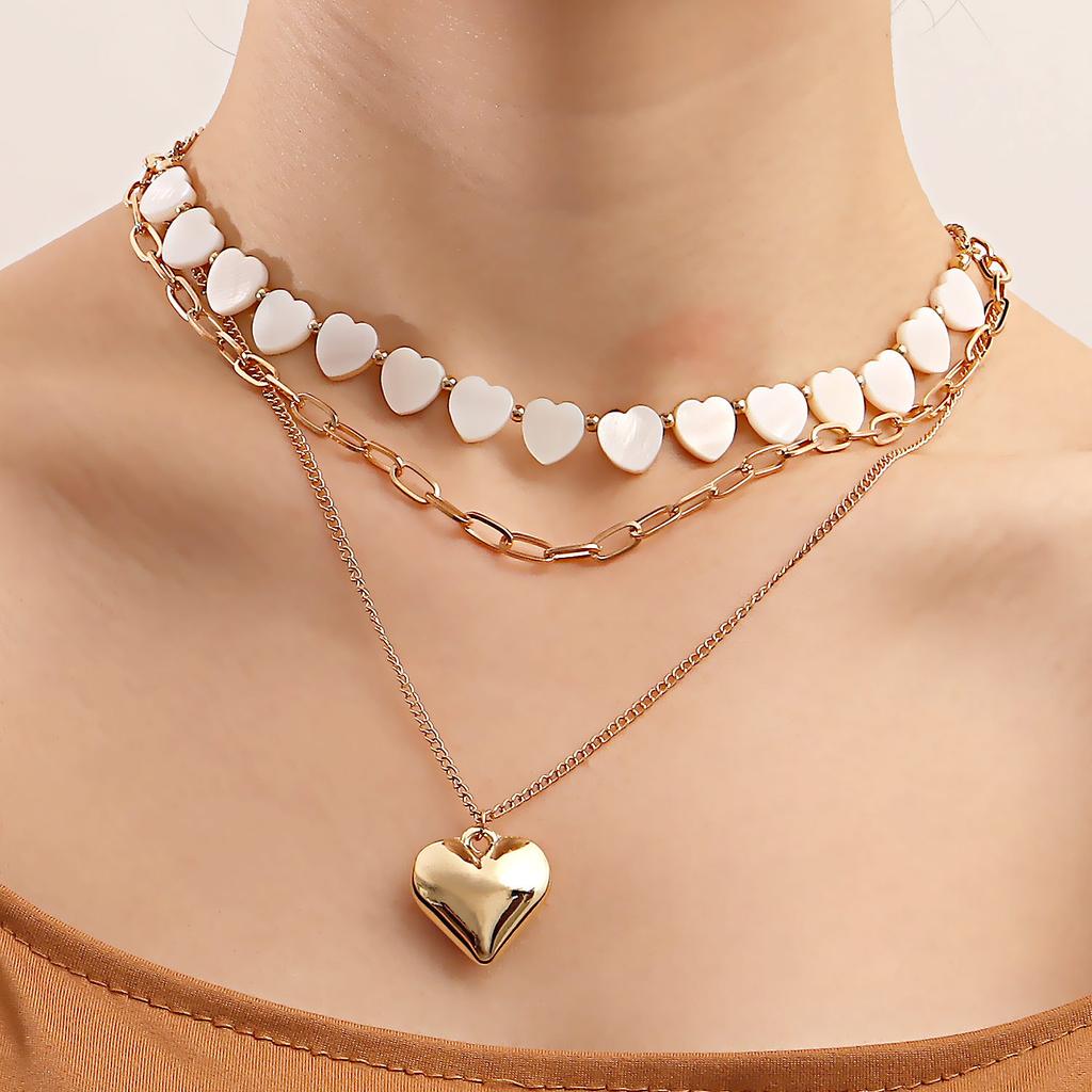 European and American Style Multi-layer Imitation White Fritillary Love Pendant Necklace Female Exaggerated Big Peach Heart Necklace